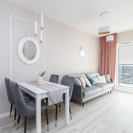 Superapart Przy Forcie 12 Varšava Exteriér fotografie