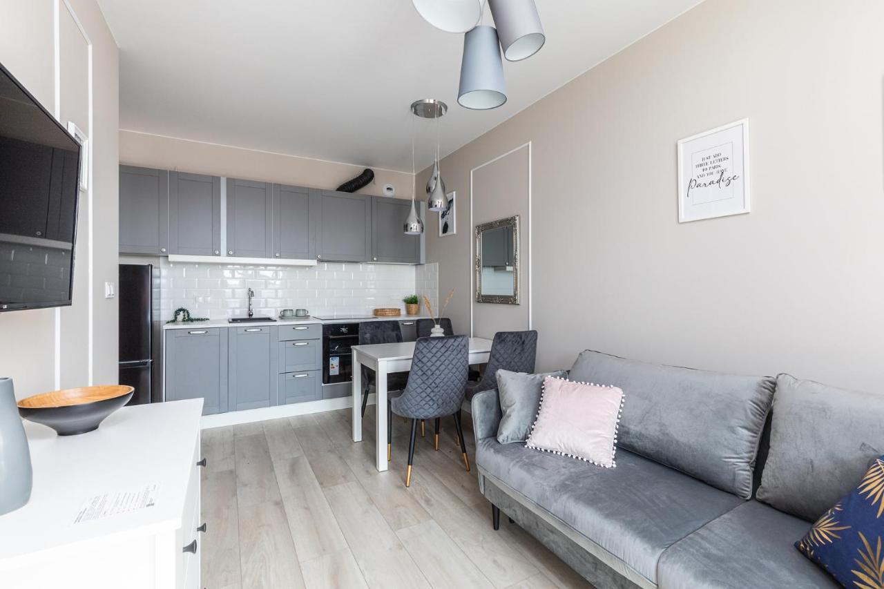 Superapart Przy Forcie 12 Varšava Exteriér fotografie