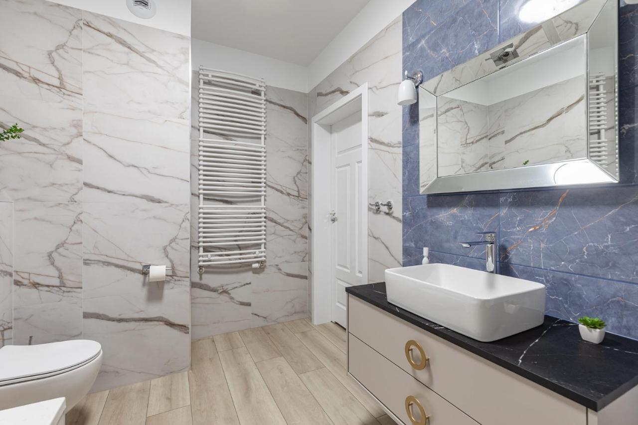 Superapart Przy Forcie 12 Varšava Exteriér fotografie